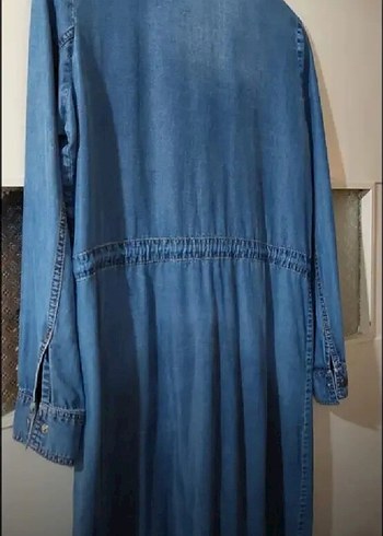 Kadın Mavi Uzun Kot Ceket Nakışlı - Görsel 3