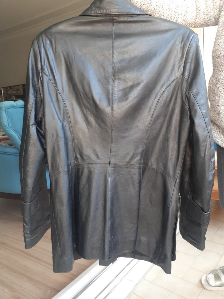 Düğmeli Siyah Kadın Deri Ceket - Görsel 4