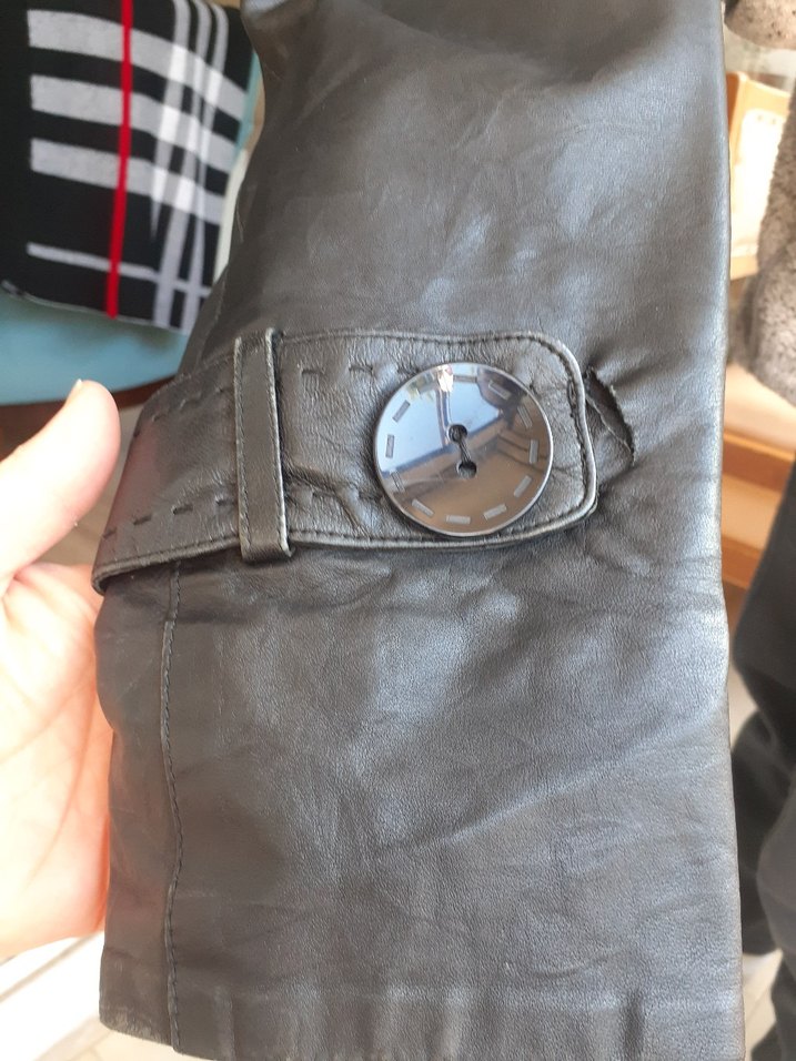 Düğmeli Siyah Kadın Deri Ceket - Görsel 5