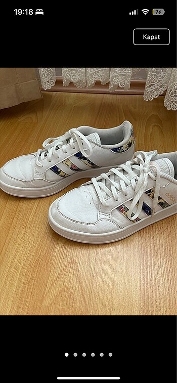 Adidas Spor Ayakkabı