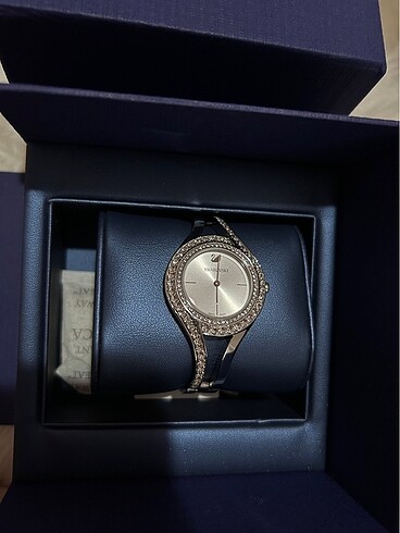 SWAROVSKİ SAAT