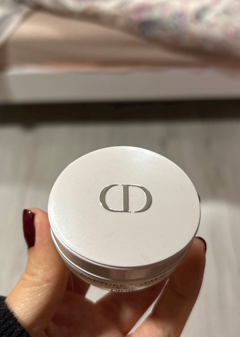 dior capture totale göz altı kremi - Görsel 2