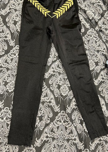 Raisa vanessa Kadın Altın Nakışlı Düğmeli Kumaş Pantolon - Görsel 3