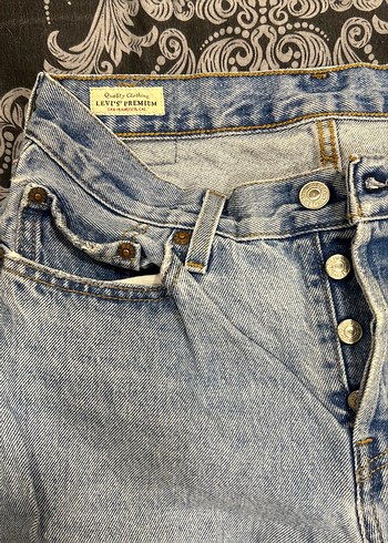 Levis 501 Dugmeli Bol Kesim Mavi Denim Kadin Jean