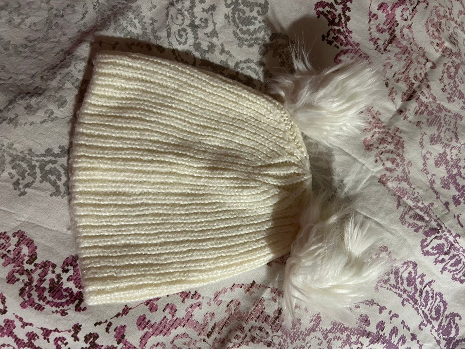 Bohem Tarzı Beyaz Örgü Kadın Bere - Görsel 2