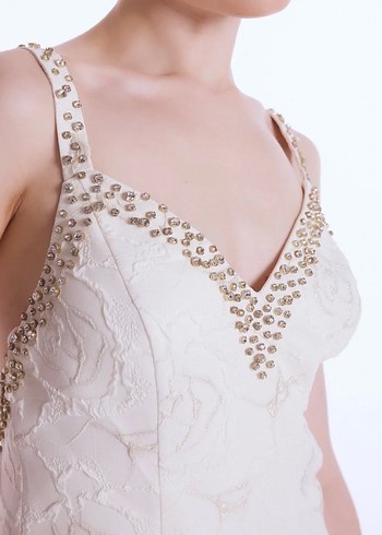 Dantel İşlemeli Beyaz Mini Elbise - Görsel 2