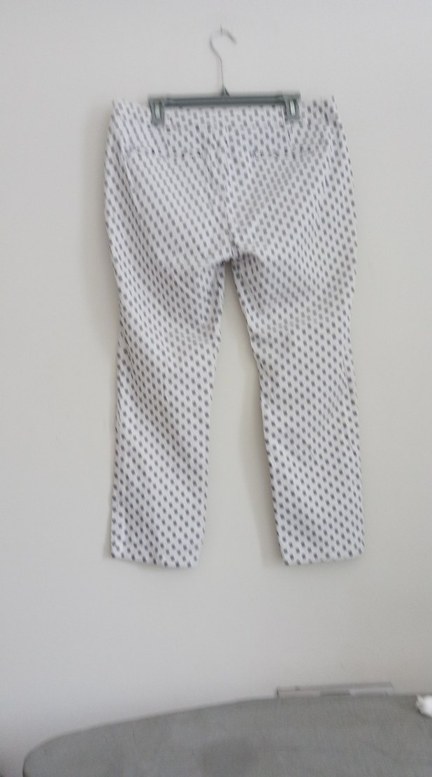 Düğmeli Beyaz renk lacivert Puantiyeli Kadın Pantolon - Görsel 4