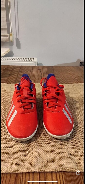 Adidas halı saha ayakkabı