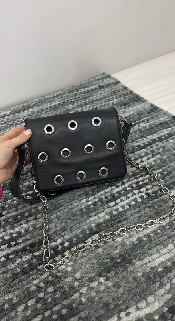 Kemer Tokalı Siyah Yılan Derisi Desenli Deri Çanta - Görsel 5