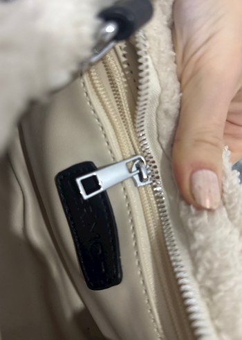 Beyaz Peluş Kadın El Çantası - Görsel 6