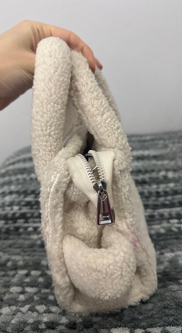 Beyaz Peluş Kadın El Çantası - Görsel 3
