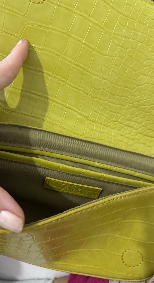 Sarı Zincir Detaylı Yılan Desenli Deri Çanta - Görsel 4