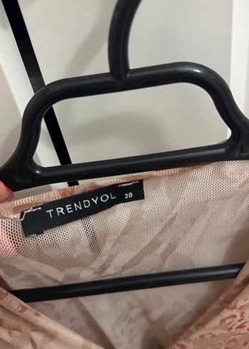 Bej Yılan Desenli Uzun Kollu Drapeli Elbise - Görsel 3