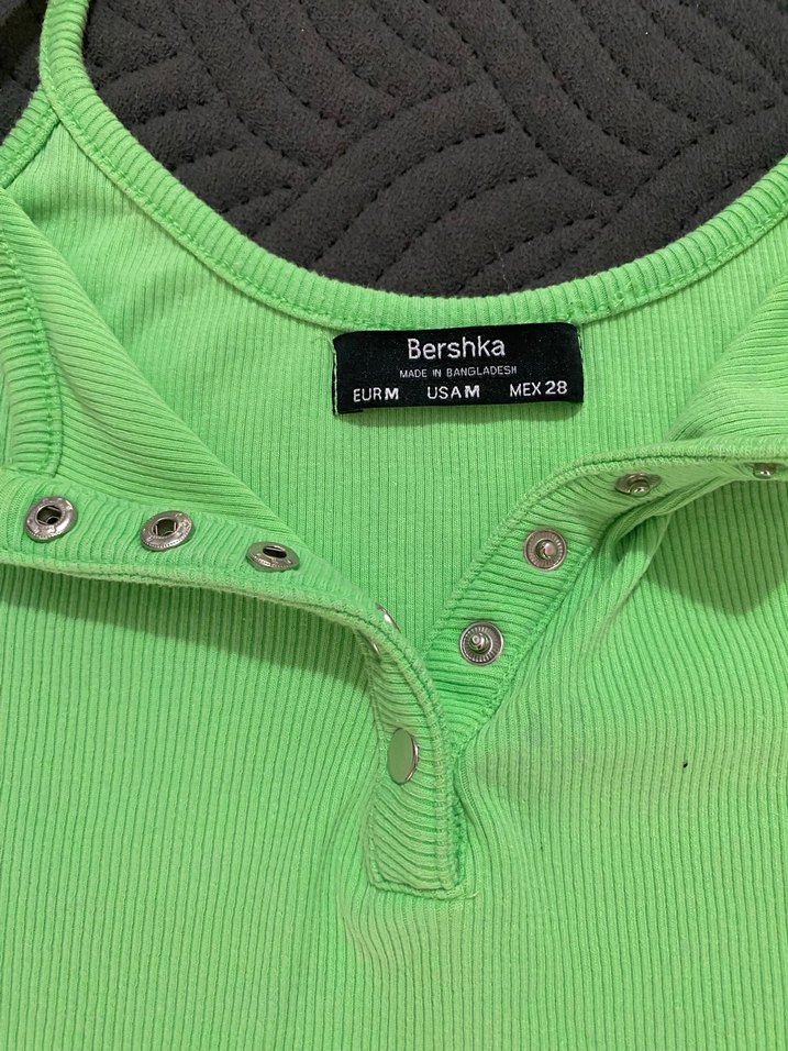 Yeşil Düğmeli İnce Askılı Elbise - Görsel 2