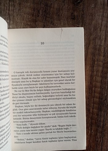Beden Renk Son Ada - Livaneli Romanı