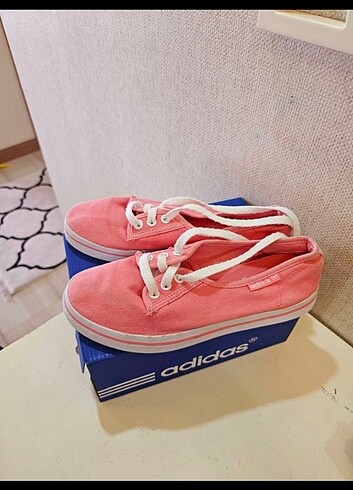 Adidas ayakkabı