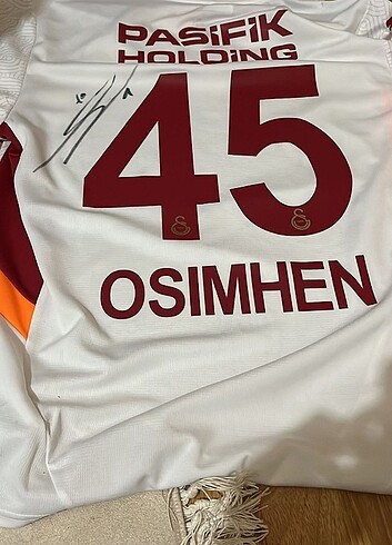 Puma OSİMHEN FORMA İMZALI