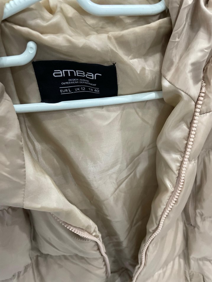 Bej Kapüşonlu Düğmeli Kadın Yelek - Görsel 2