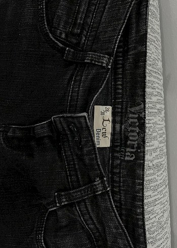 Kadın Siyah Tokalı Normal Paça Kot Pantolon - Görsel 2