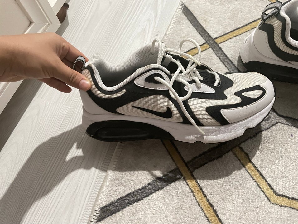 Beyaz Siyah Desenli Yüksek Topuklu Erkek Spor Ayakkabı - Görsel 4