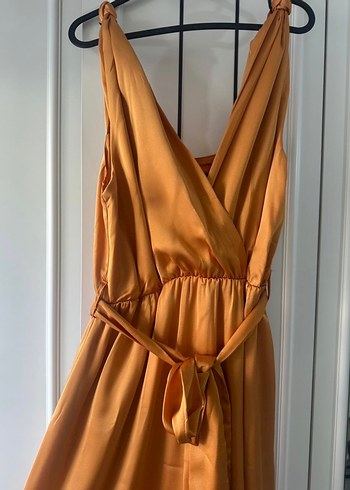 Saten elbise - Görsel 2