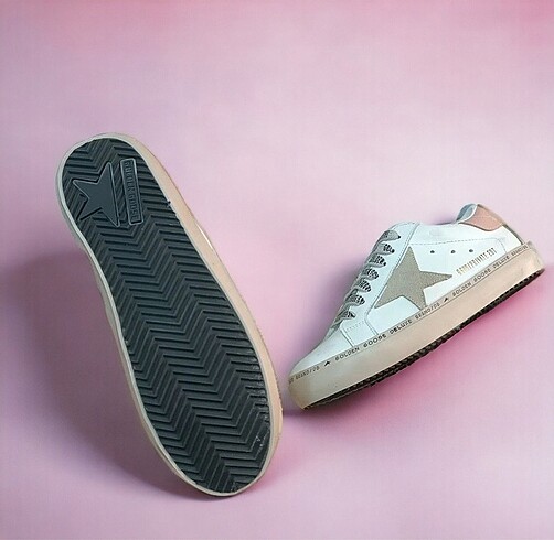 Golden Goose Deluxe GOLDEN GOOSE DELUXE BRAND - POWDER
