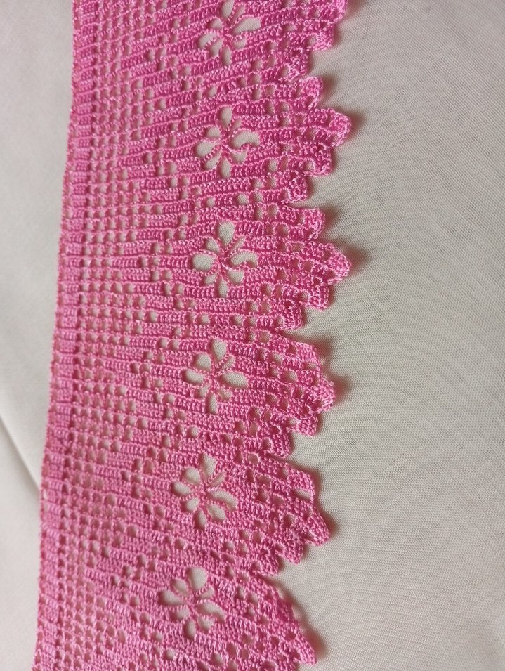 Pembe El İşi Dantel Kenar - Görsel 2