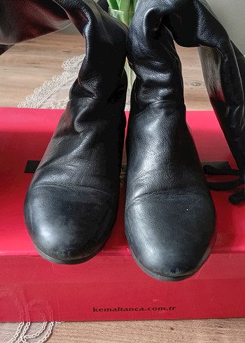 Siyah Deri Gösterişli Kadın Dizüstü Çizme - Görsel 3