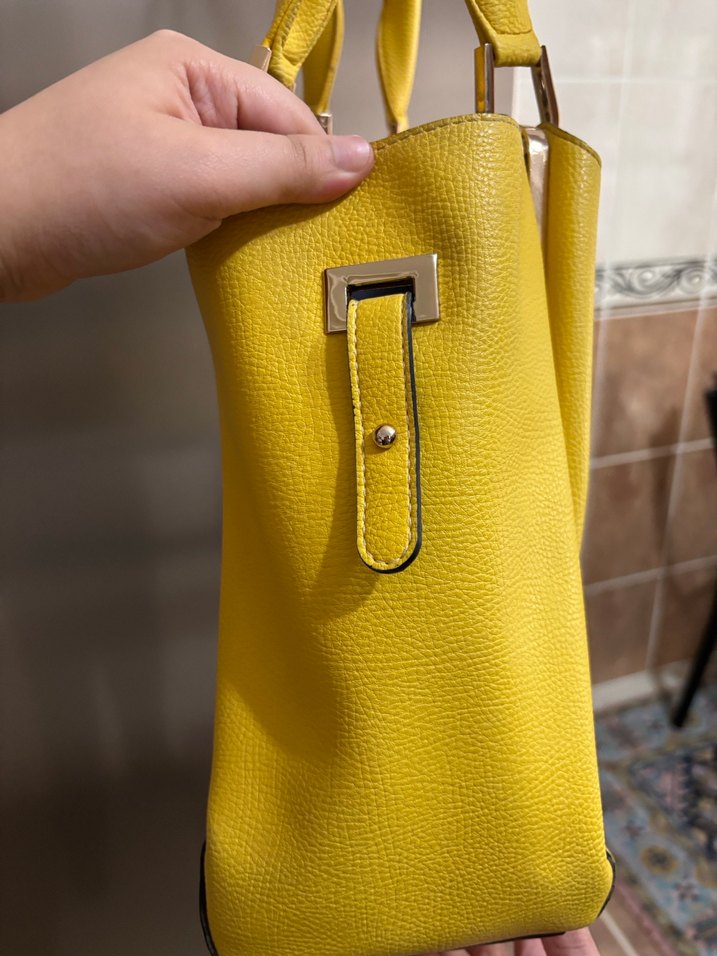 Vintage Sarı Çanta - Görsel 3