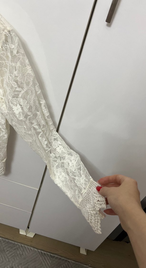 Dantel Detaylı Beyaz Kadın Bluz - Görsel 3