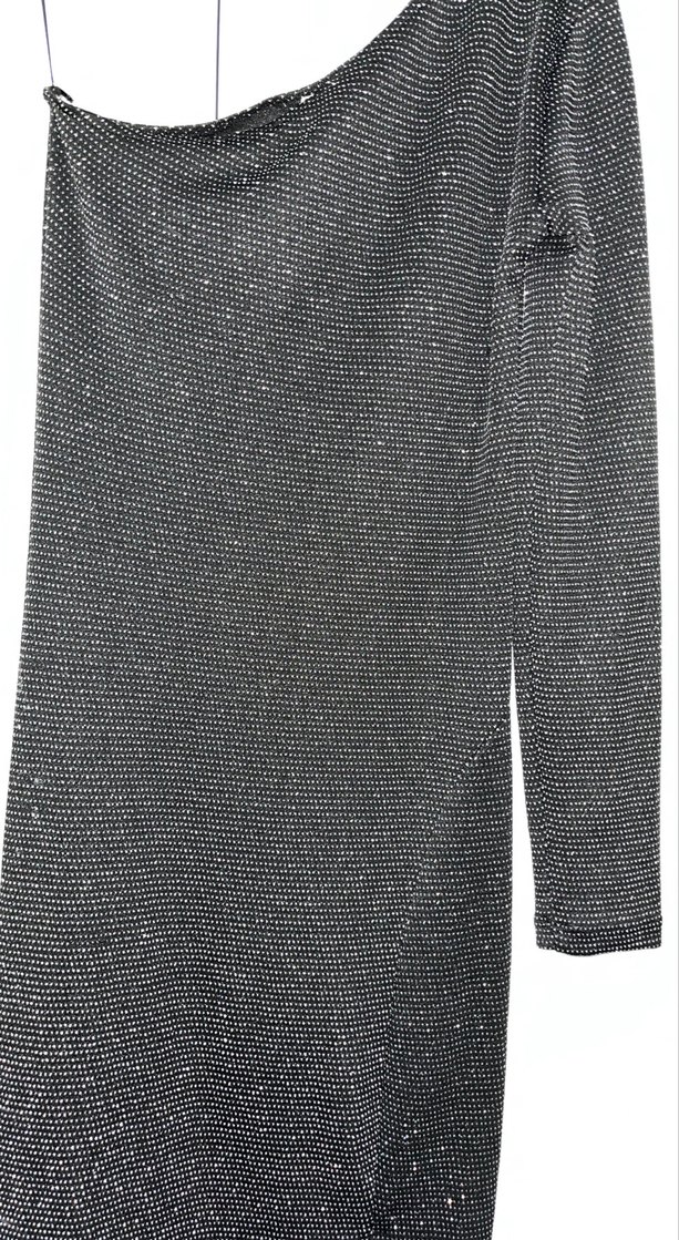 tek kol simli koyu gri şık elbise - Görsel 4