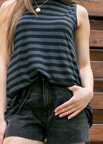 Siyah gri Çizgili grunge bluz - Görsel 6