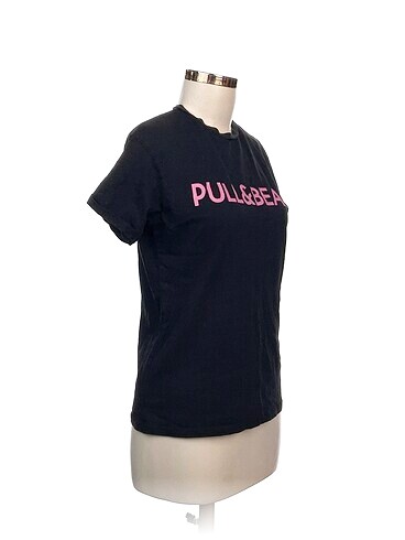 Pull and Bear Pull and Bear T-shirt %70 İndirimli.