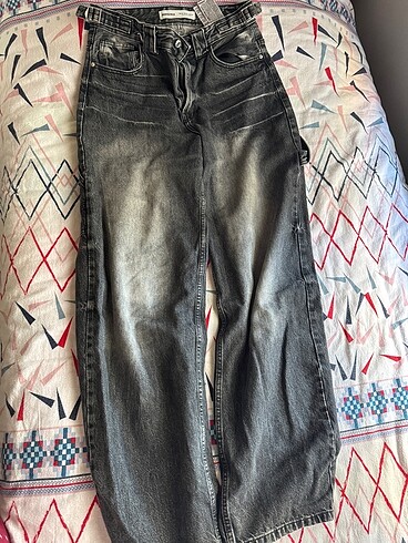 BERSHKA BALLOON FİT CARPENTER JEAN