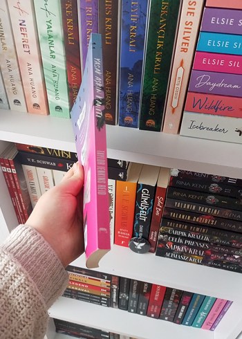 Yasak Aşkın Kanıtı - Taylor Jenkins Reid - Görsel 3