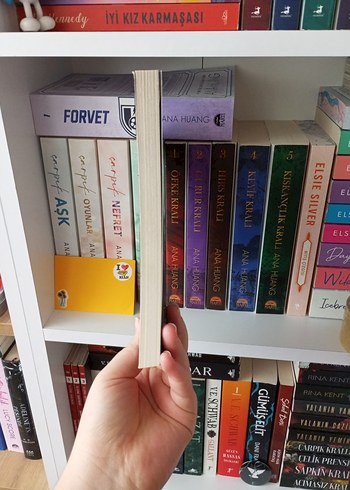 Karanlık Olan - Nikki St. Crowe - Görsel 4