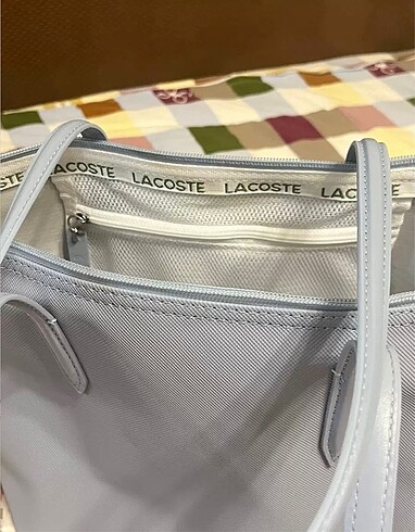  Beden mavi Renk Lacoste orta boy