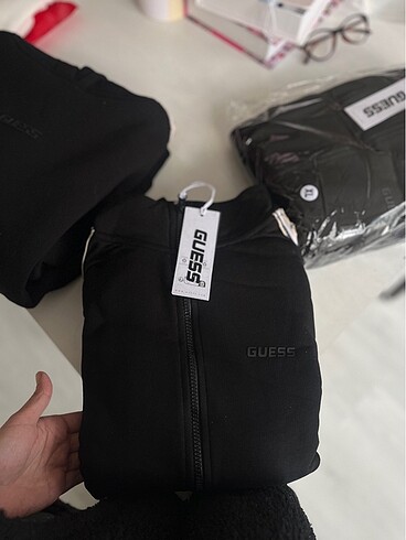 Guess Guess takım siyah m beden
