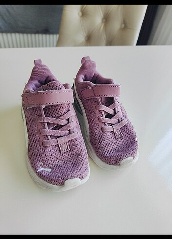 Orjinal kız bebek spor ayakkabı ve sandalet 
