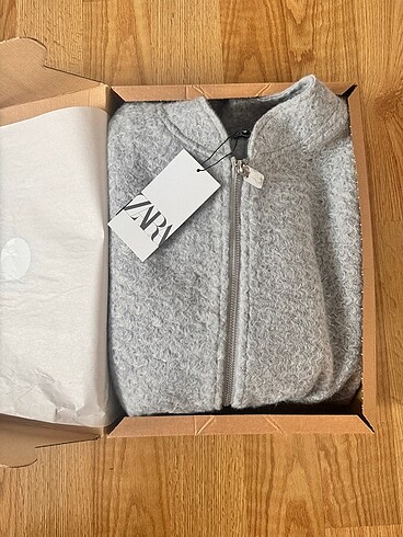 Zara Bomber Bucket Ceket