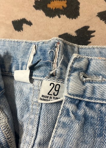 Kadın Mavi Yırtık Bol Paça Denim Pantolon - Görsel 2