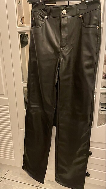 Bershka Deri straight pantolon