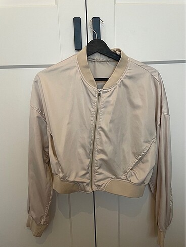 Zara Saten Bomber