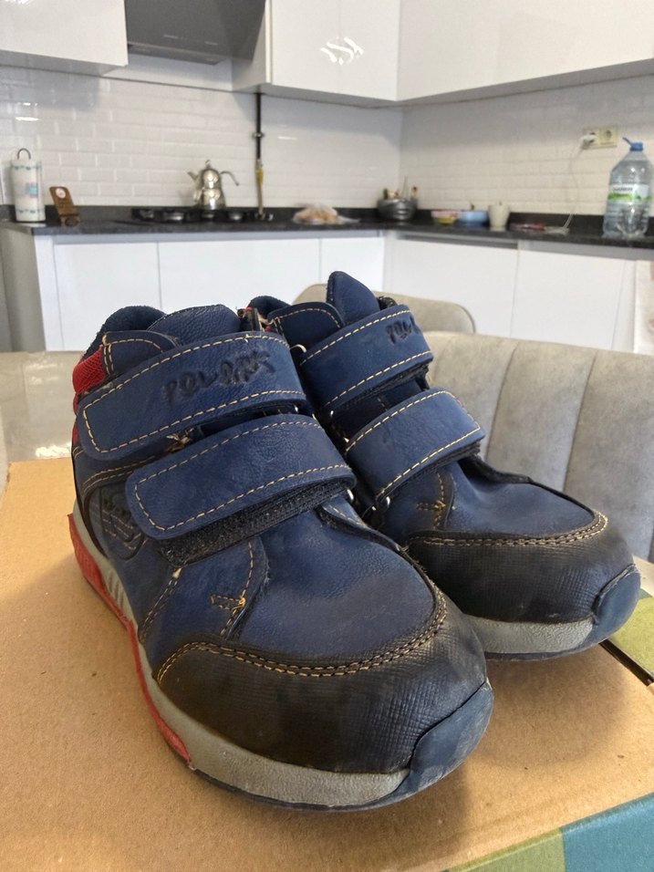 Polaris deri çocuk ayakkabısı 1-2 kez kullanıldı 28 numara - Görsel 2