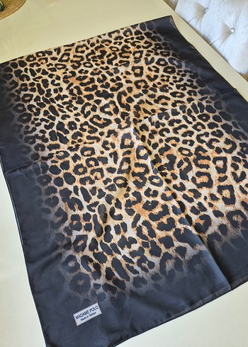 Leopar Desenli Kadın şal