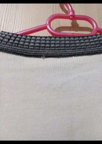 Gri Detaylı Beyaz Kadın Triko Kazak - Görsel 5