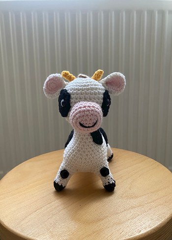 El Örgüsü Beyaz Siyah Peluş İnek Oyuncak - Görsel 2