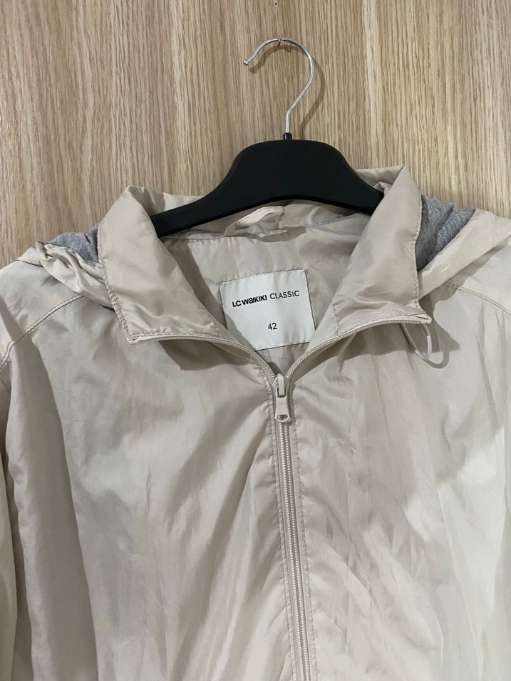 Bej Street Wear Kadın Yağmurluk Rüzgarlık - Görsel 4