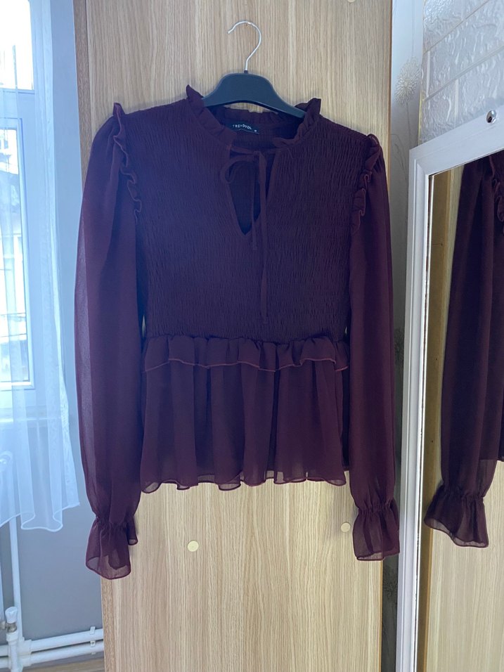 Bordo Uzun Kollu Fırfırlı Kadın Bluz - Görsel 3