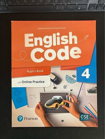 English Code 4 Pupils Book with online practice